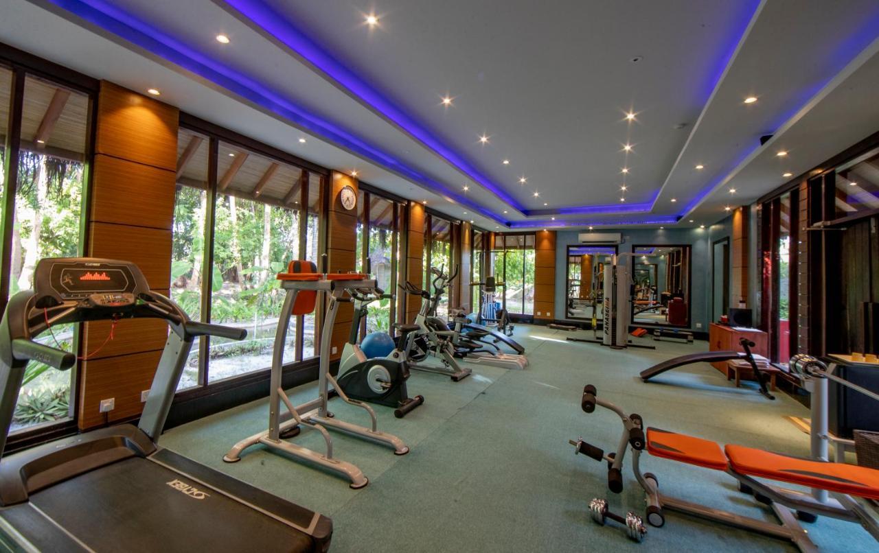 Furaveri Maldives - Complimentary Round-Trip Seaplane Transfer For Two For A Minimum Of 5 Nights Or More From May 1St To October 31St, 2025 Meedhoo  Exterior foto The gym at the Taj Bengal