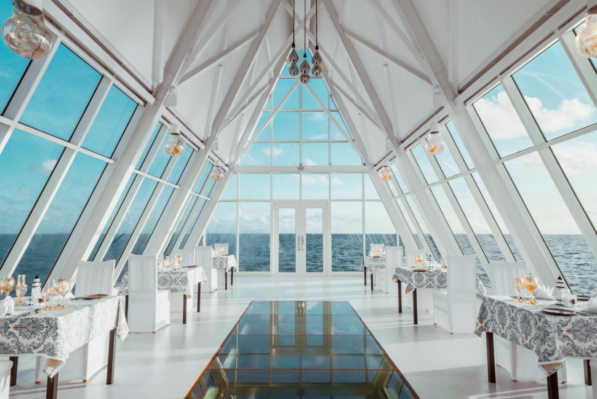 Furaveri Maldives - Complimentary Round-Trip Seaplane Transfer For Two For A Minimum Of 5 Nights Or More From May 1St To October 31St, 2025 Meedhoo  Exterior foto The interior of the chapel