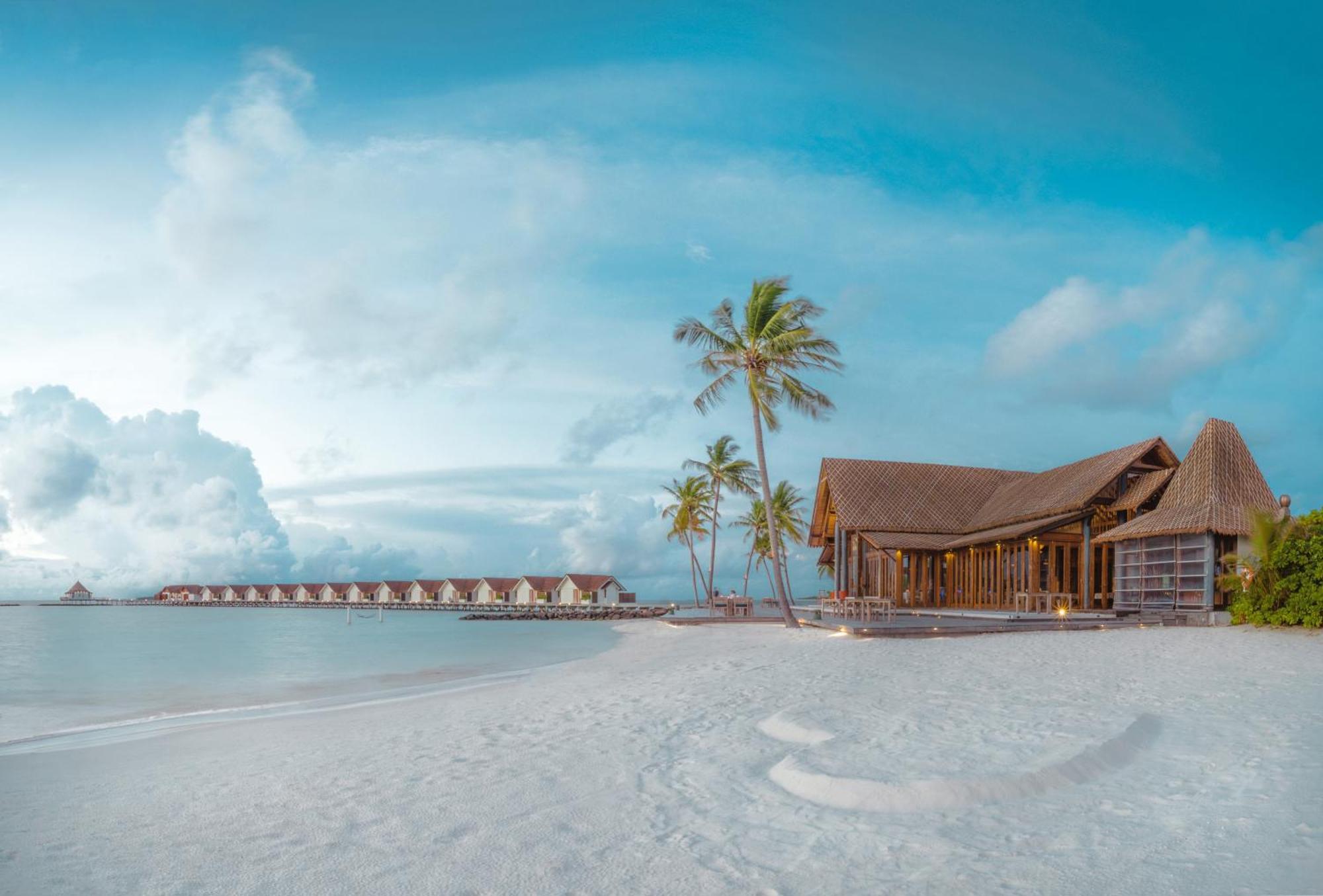 Furaveri Maldives - Complimentary Round-Trip Seaplane Transfer For Two For A Minimum Of 5 Nights Or More From May 1St To October 31St, 2025 Meedhoo  Exterior foto The beach at the resort